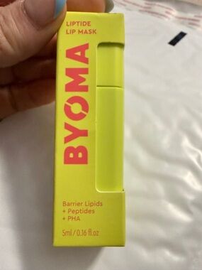 Byoma Liptide Lip Mask